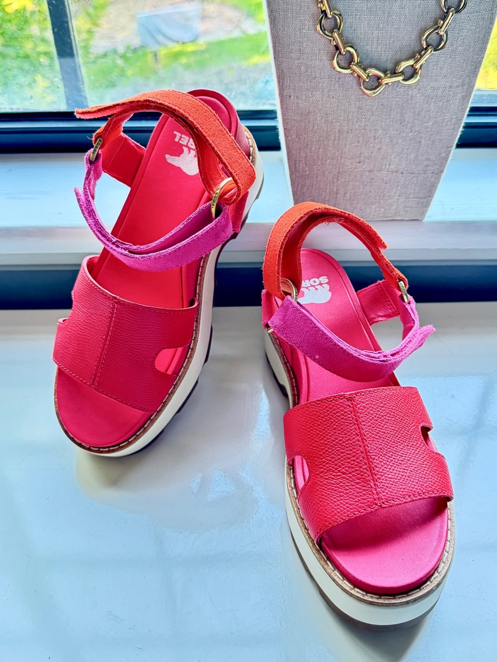 Sorel Women's Hot Pink Platform Sandals